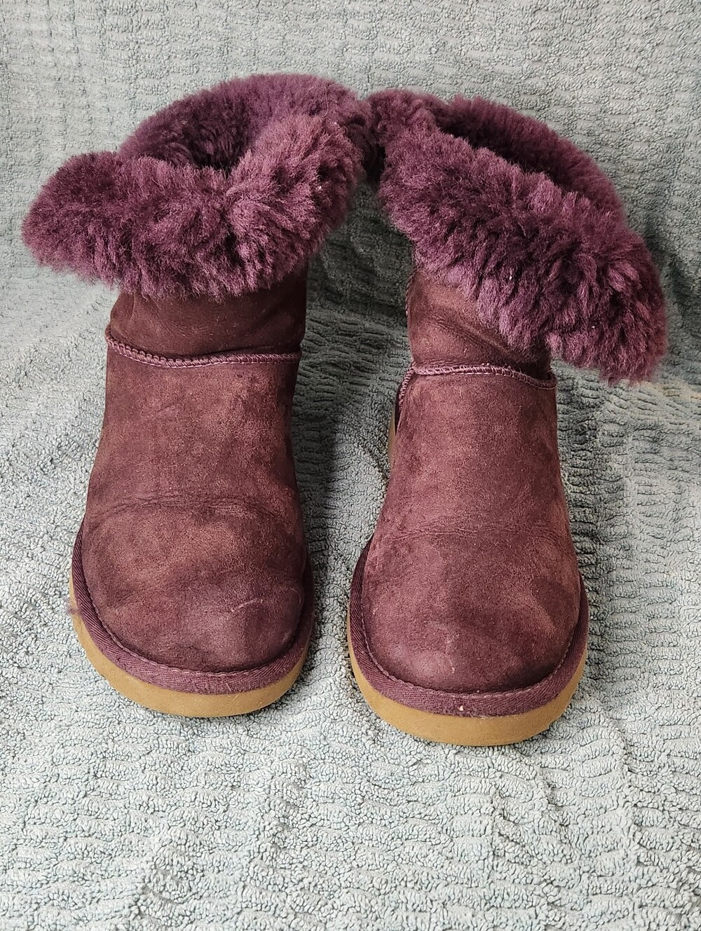 UGG Australia Bailey Button suede Boots women size 10